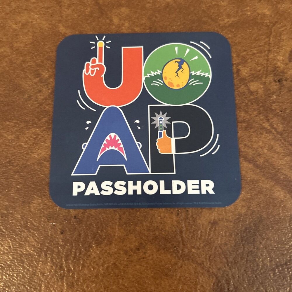 Annual‎ Passholder UOAP Universal Studios Car Magnet shark jaws ET